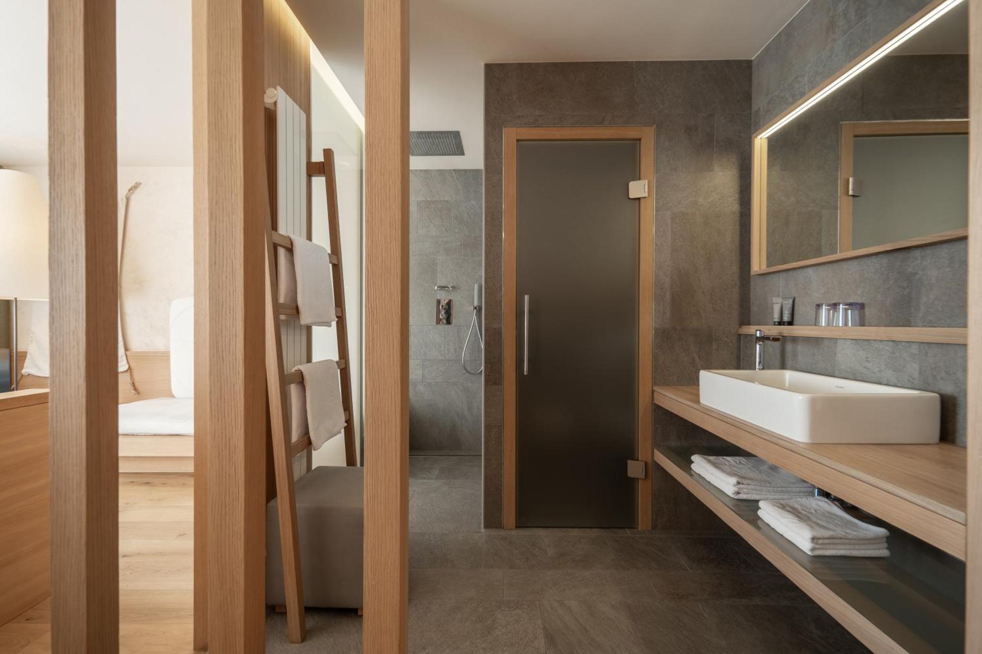 Hotel Valentinerhof Siusi Bagian luar foto