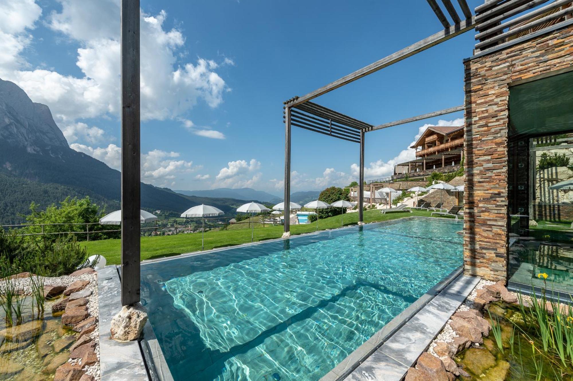 Hotel Valentinerhof Siusi Bagian luar foto