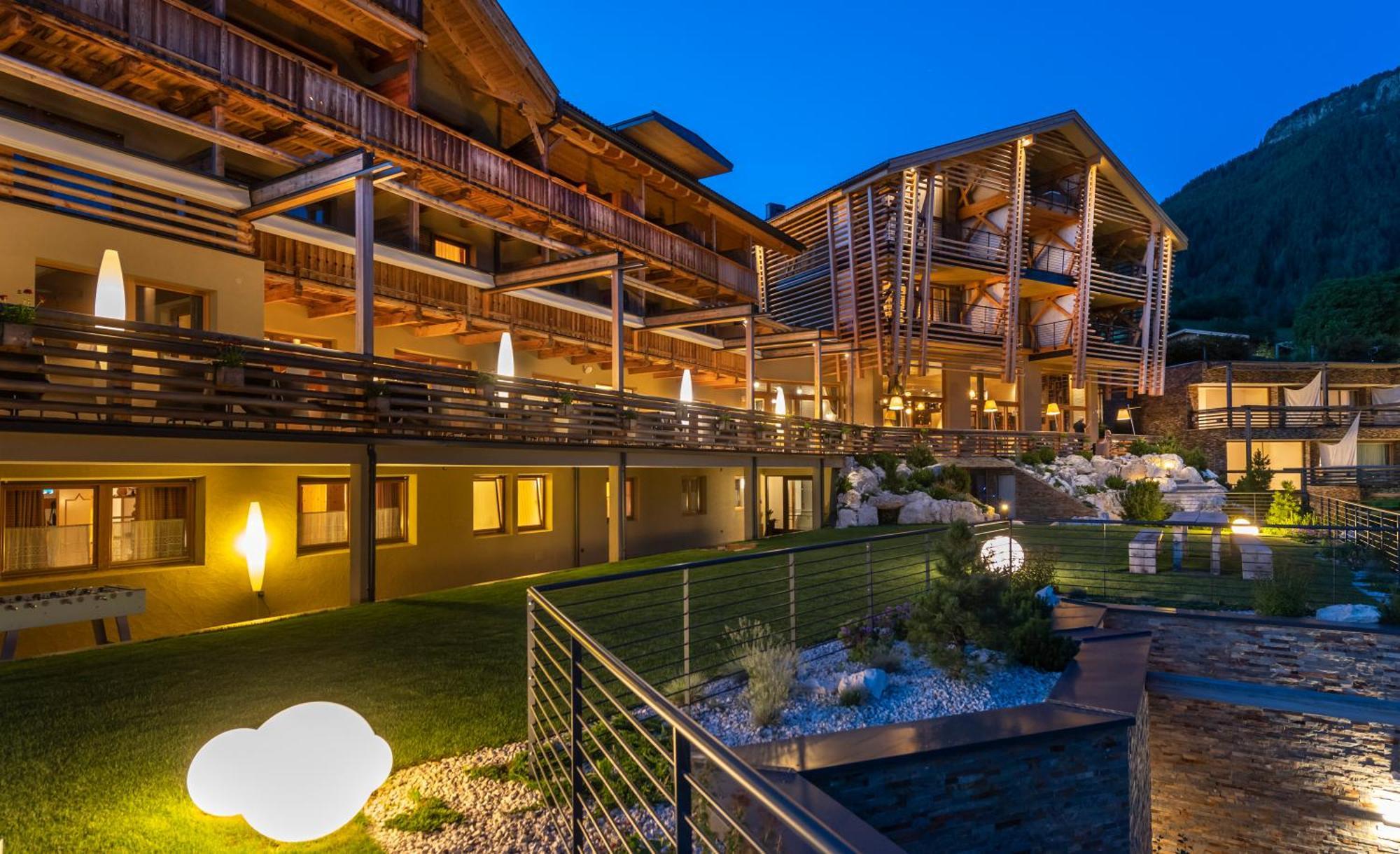 Hotel Valentinerhof Siusi Bagian luar foto
