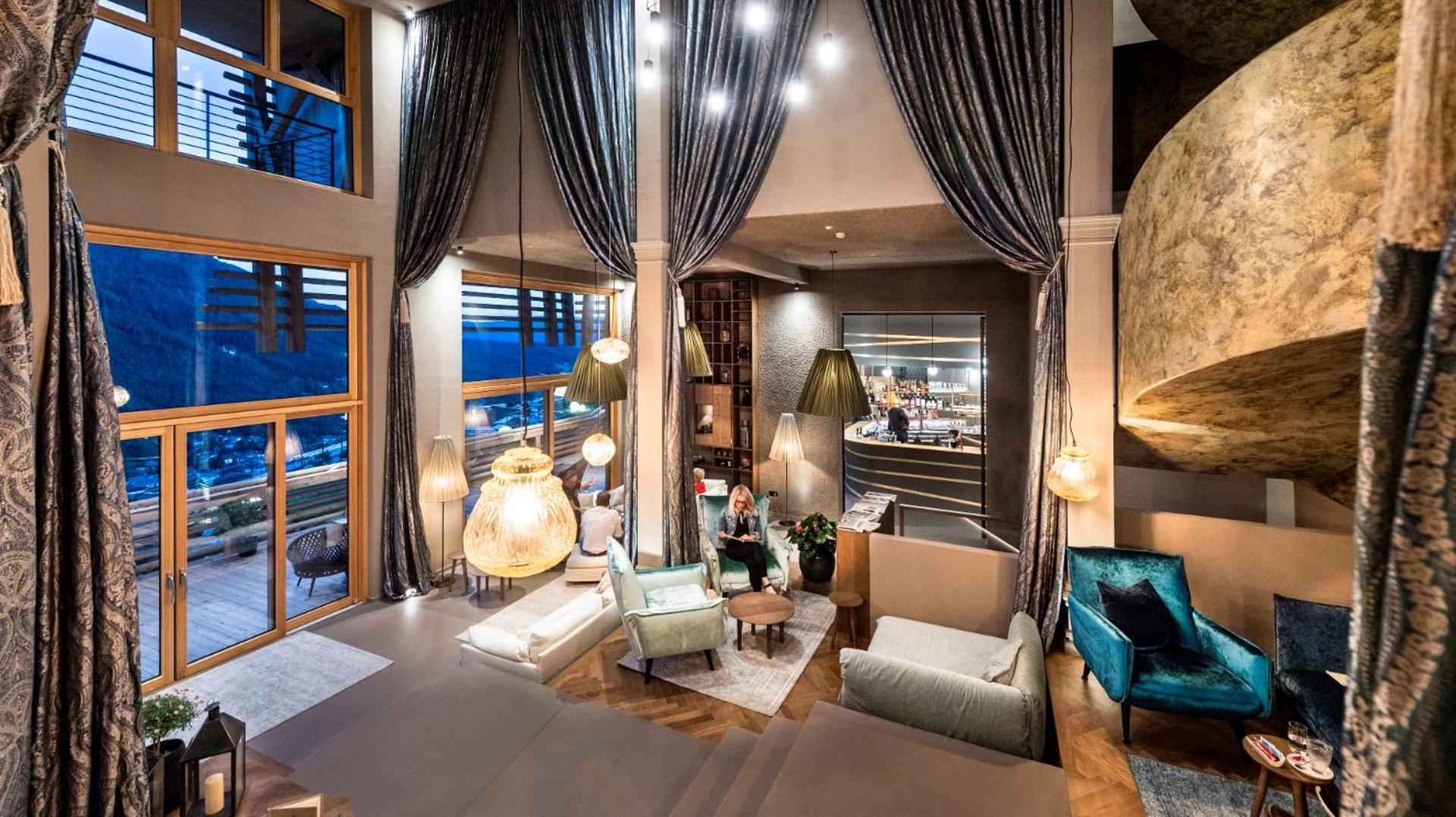 Hotel Valentinerhof Siusi Bagian luar foto