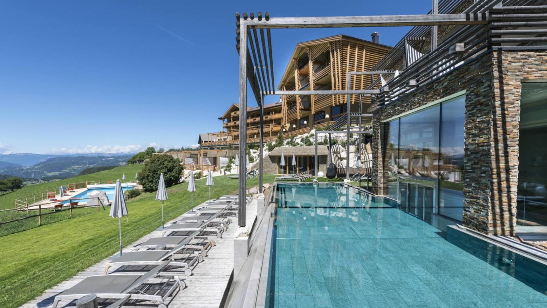 Hotel Valentinerhof Siusi Bagian luar foto