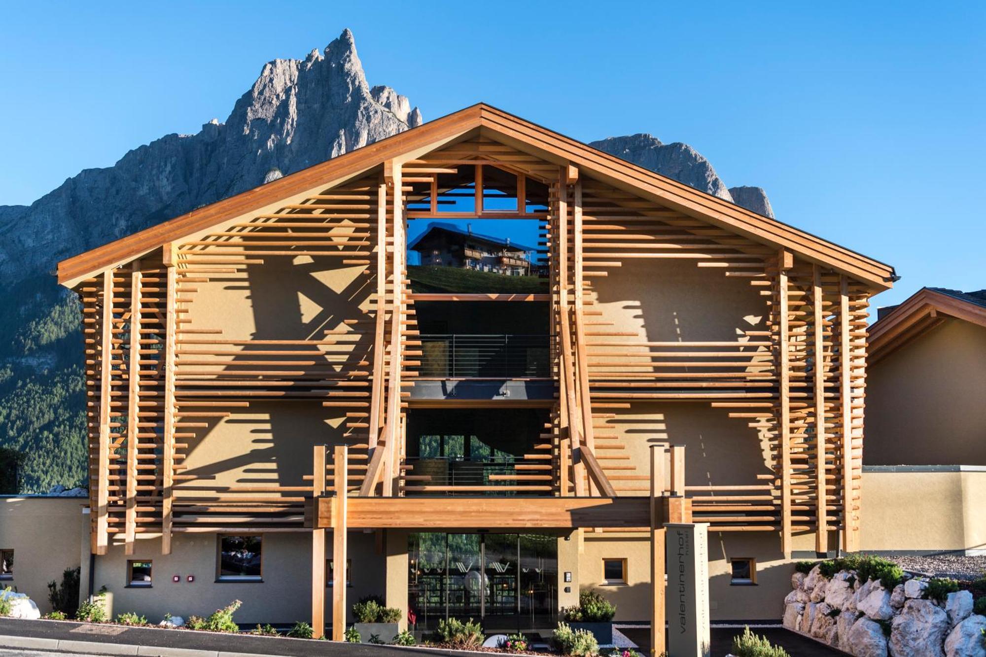Hotel Valentinerhof Siusi Bagian luar foto